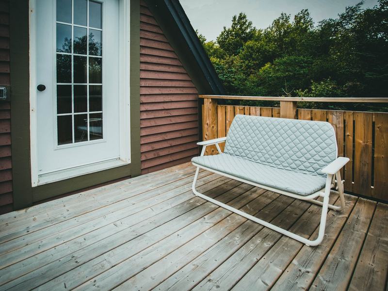 Deck builders in Iowa City area, IA